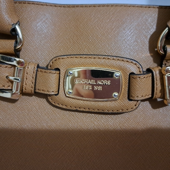Michael Kors Tan Leather Handbag - Picture 3 of 10